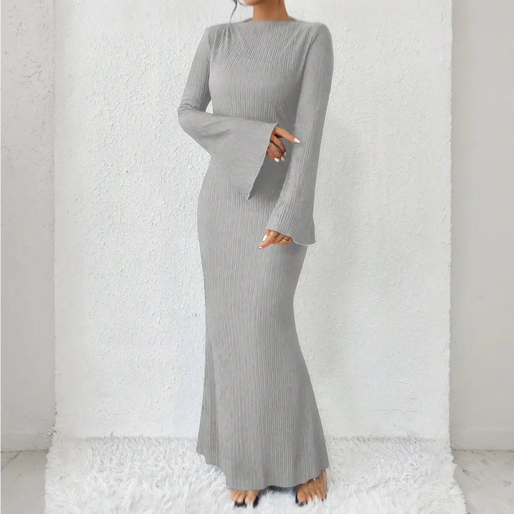 Robe cocktail manche longue